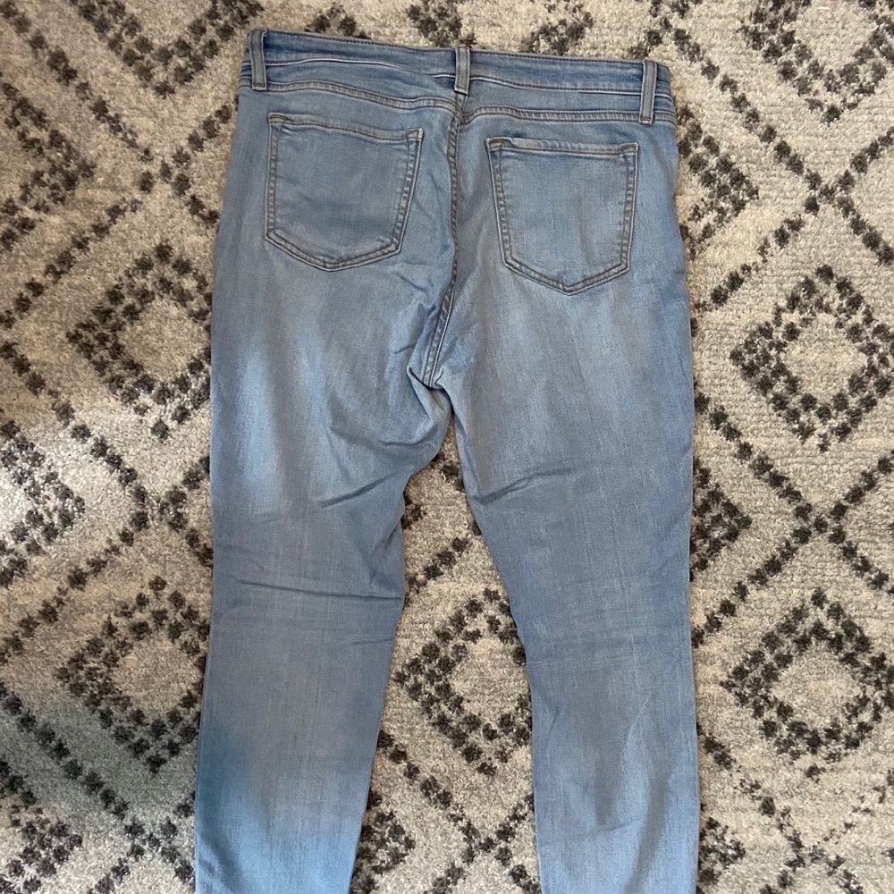GAP Light Wash Denim - Picture 5 of 7
